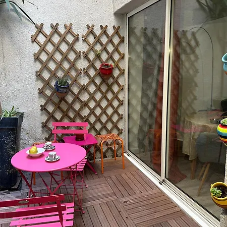Le Patio De *