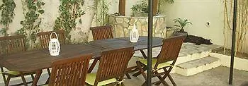 Le Patio De Couette-café *